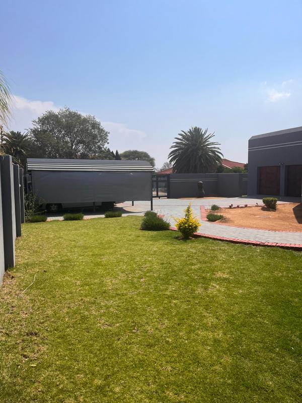 3 Bedroom Property for Sale in Riviera Park North West